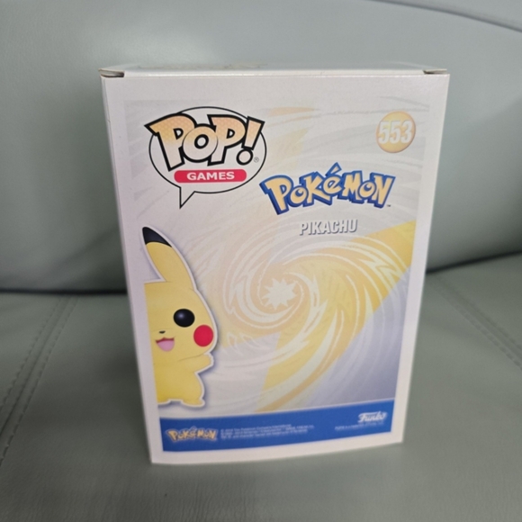 Pikachu Pokémon Funko Pop 553 New - Picture 3 of 4
